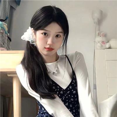 藏爱的画像